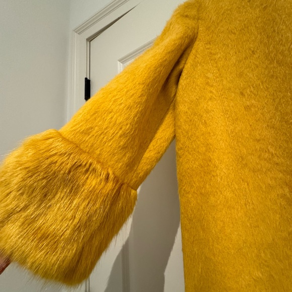 KATE SPADE gold/mustard faux fur coat with gold buttons - Picture 9 of 10